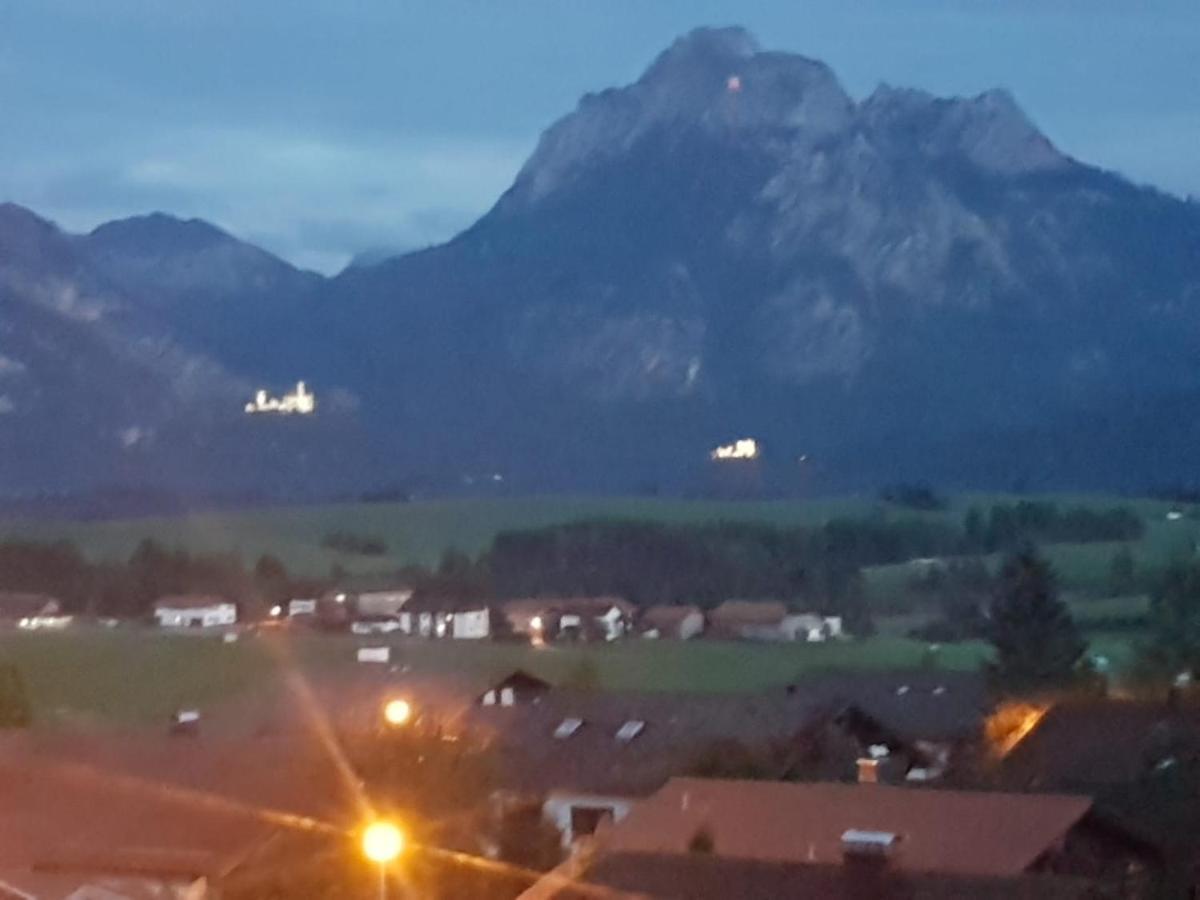 フュッセンNeuschwanstein-Blickアパートメント エクステリア 写真