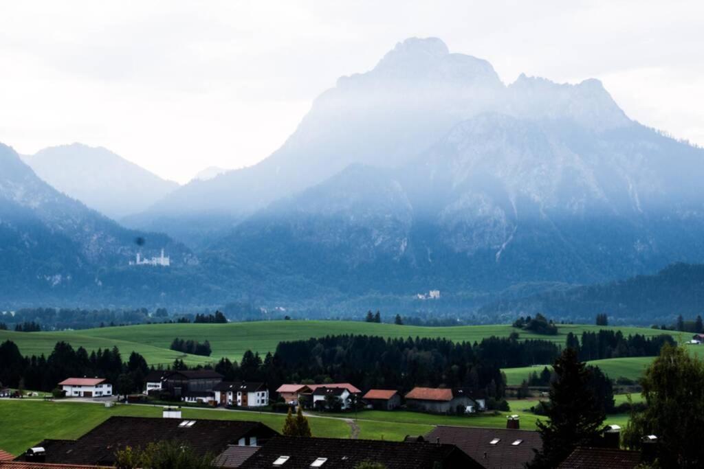 フュッセンNeuschwanstein-Blickアパートメント エクステリア 写真